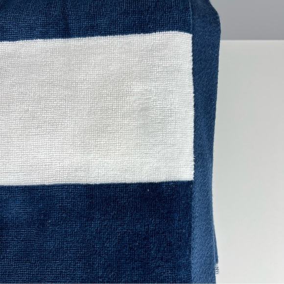Brooks Brothers Pool Beach Towels Navy White Oversized 40 x 70 Striped 2 pc NEW - Picture 5 of 9